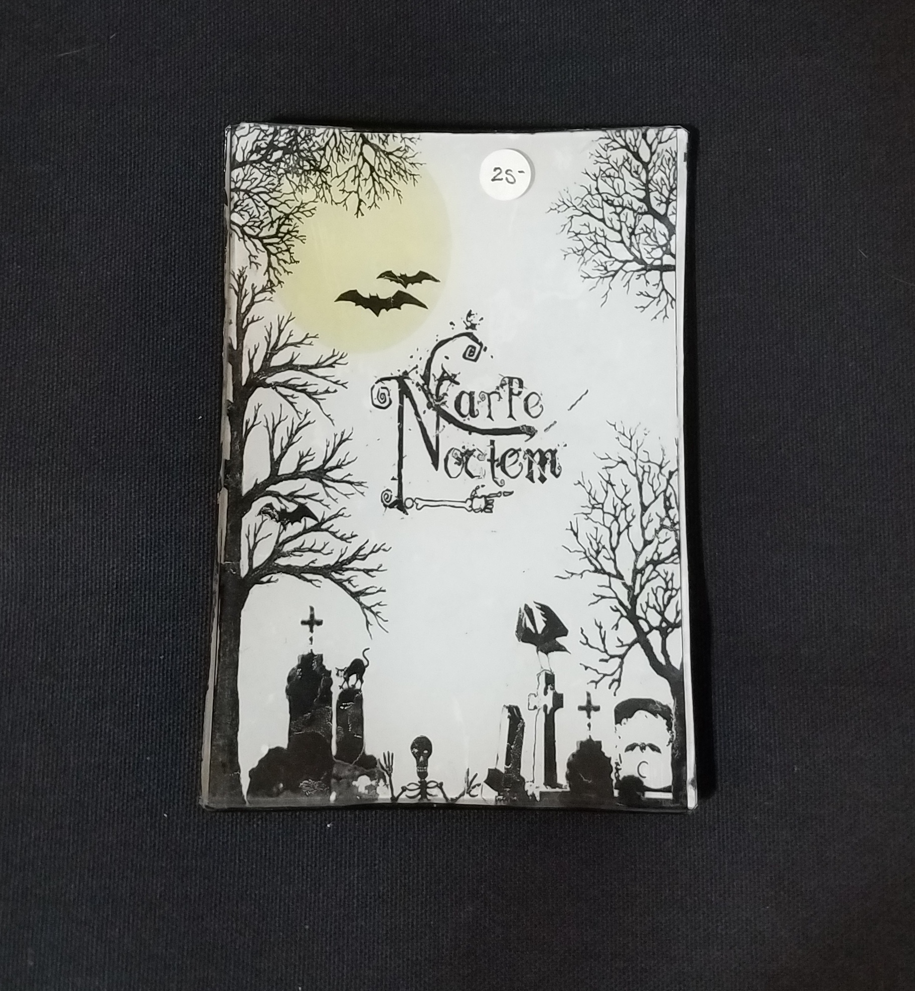 Halloween Plate - M - Carpe Noctem